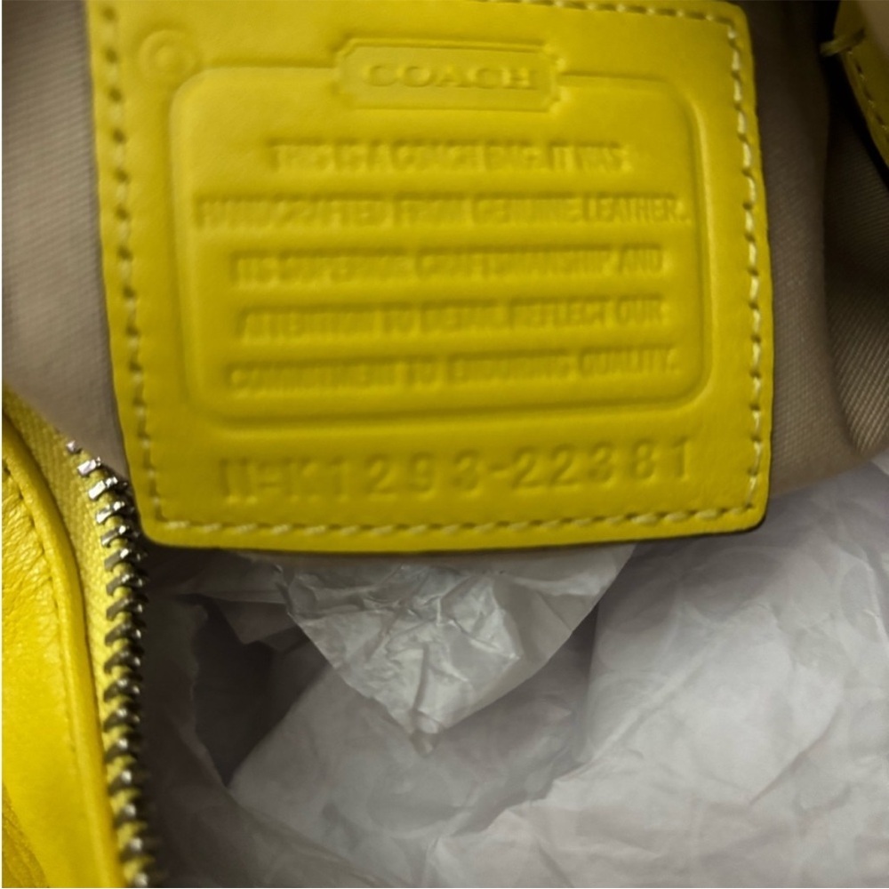 Coach Legacy Corteney Yellow Leather Shoulder/crossbody6 Bag - Picture 11 of 13